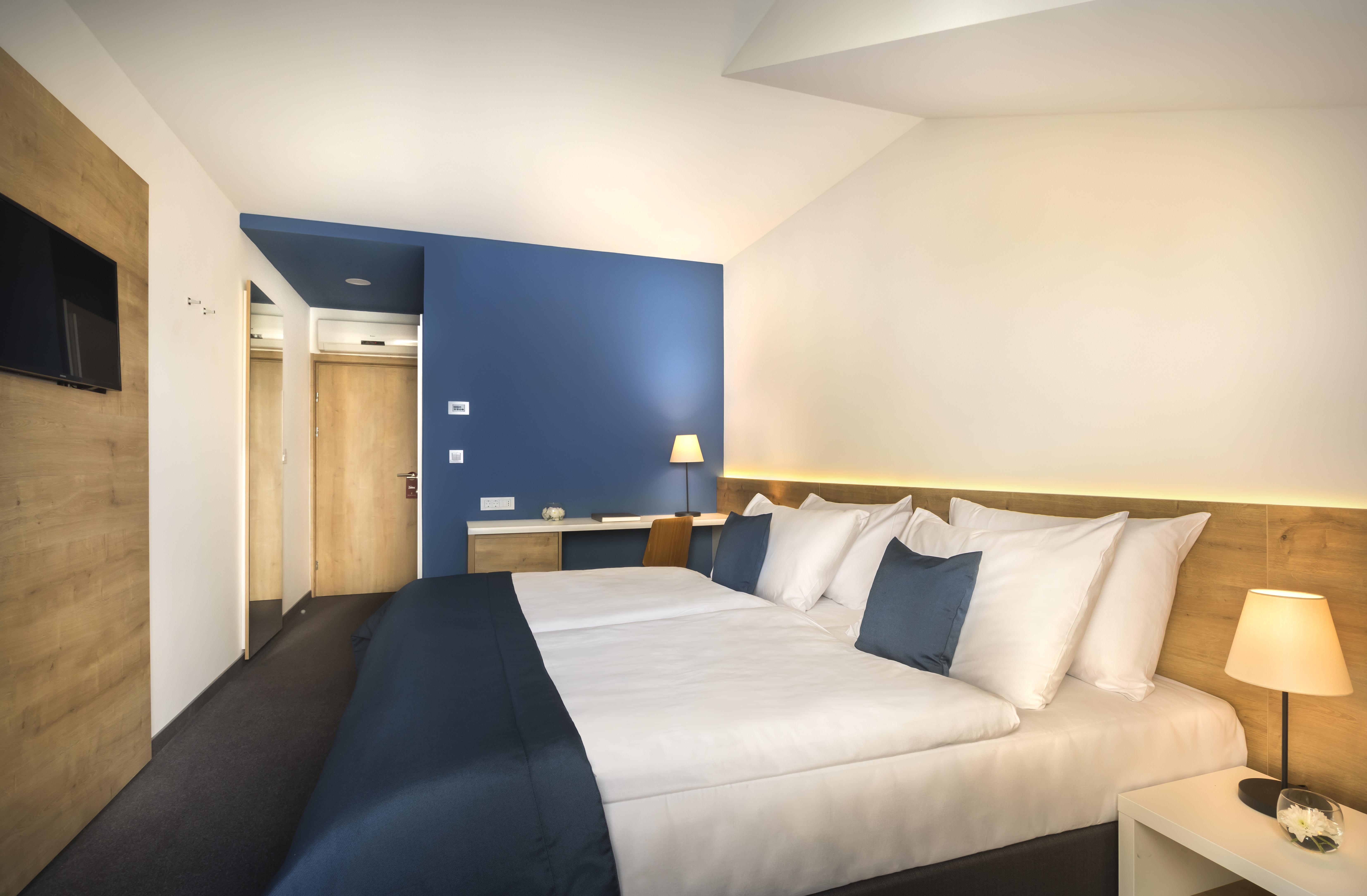 קאבטאט Remisens Hotel Epidaurus מראה חיצוני תמונה