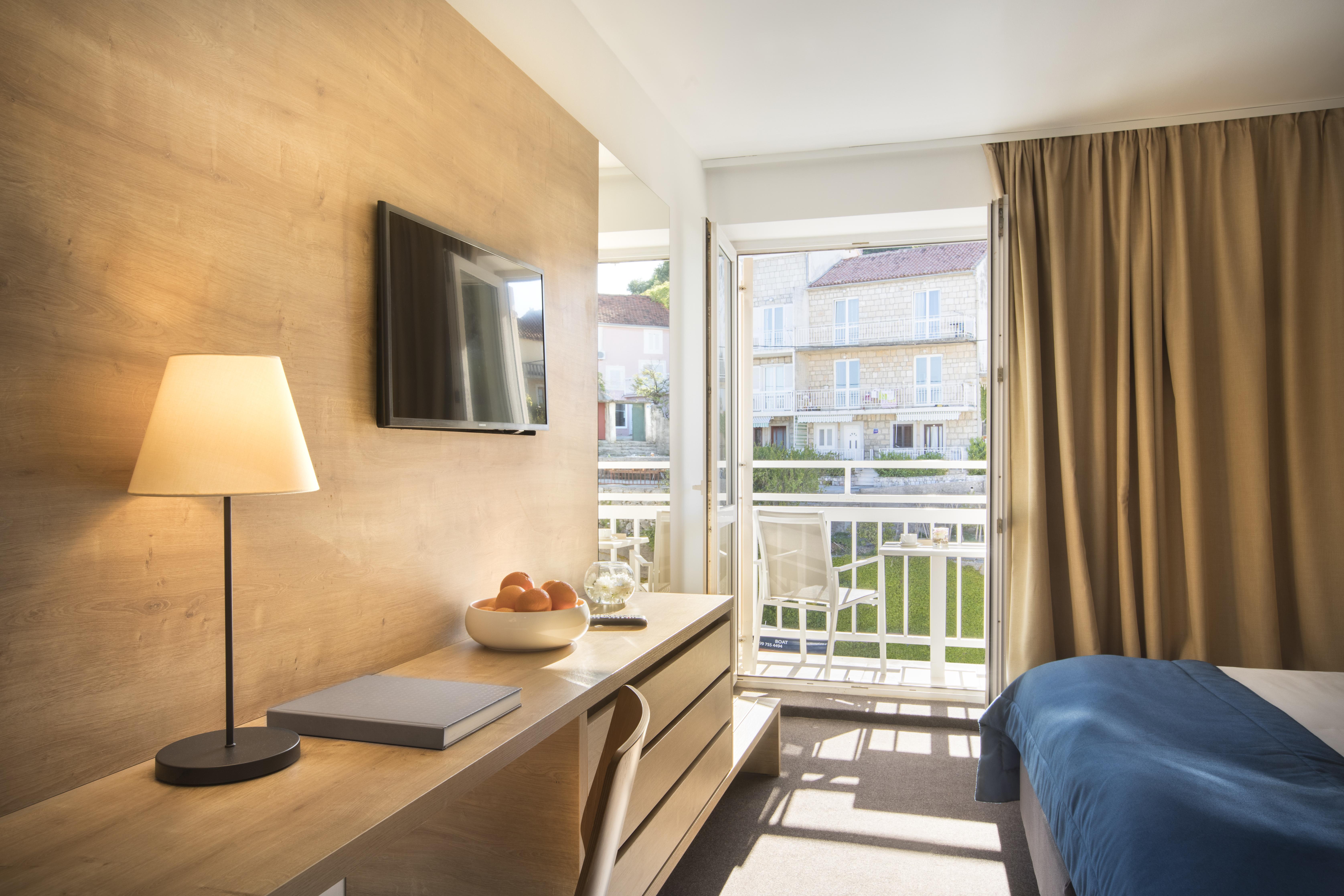 קאבטאט Remisens Hotel Epidaurus מראה חיצוני תמונה